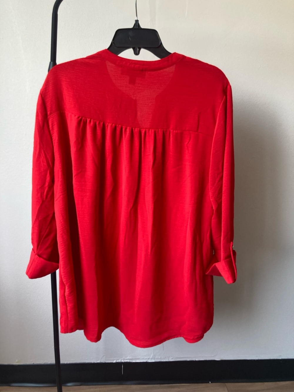 Cocomo button down shirt red with gold metallic embellishments 2X - Picture 15 of 17